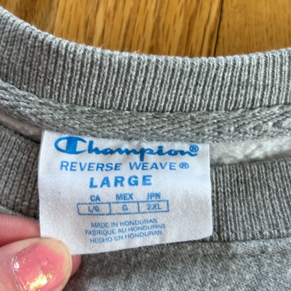 Champion Reverse Weave Sweatshirt - Picture 3 of 3